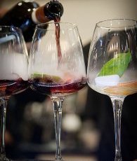 Коктейль с вином Сагрантино ди Монтефалько
